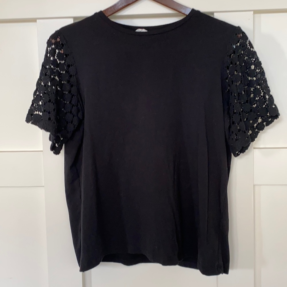 DownEast Flower Sleeve Tee